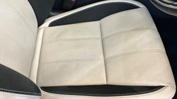 2020 (20) LAND ROVER RANGE ROVER VELAR 2.0 D240 R-Dynamic SE 5dr Auto 5045238