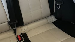 2020 (20) LAND ROVER RANGE ROVER VELAR 2.0 D240 R-Dynamic SE 5dr Auto 5045250