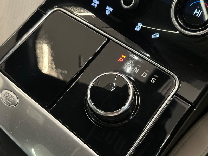 2020 (20) LAND ROVER RANGE ROVER VELAR 2.0 D240 R-Dynamic SE 5dr Auto 5045226