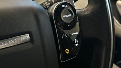 2020 (20) LAND ROVER RANGE ROVER VELAR 2.0 D240 R-Dynamic SE 5dr Auto 5045240