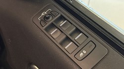 2019 (19) LAND ROVER DISCOVERY SPORT 2.0 TD4 180 SE Tech 5dr Auto 5096228