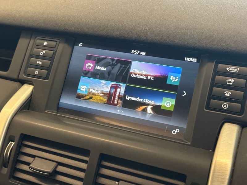 2019 (19) LAND ROVER DISCOVERY SPORT 2.0 TD4 180 SE Tech 5dr Auto 5096235