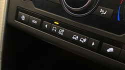 2019 (19) LAND ROVER DISCOVERY SPORT 2.0 TD4 180 SE Tech 5dr Auto 5096238