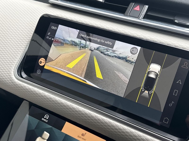 2022 (22) LAND ROVER RANGE ROVER VELAR 2.0 D200 R-Dynamic SE 5dr Auto 5053967