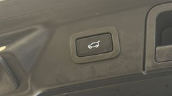 2022 (22) LAND ROVER RANGE ROVER VELAR 2.0 D200 R-Dynamic SE 5dr Auto 5053993