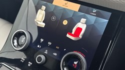 2022 (22) LAND ROVER RANGE ROVER VELAR 2.0 D200 R-Dynamic SE 5dr Auto 5053988