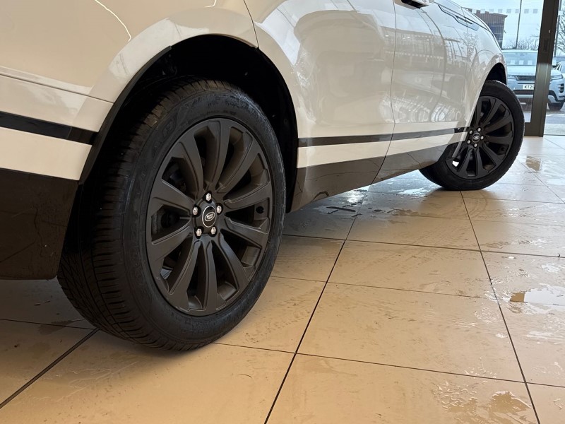 2022 (22) LAND ROVER RANGE ROVER VELAR 2.0 D200 R-Dynamic SE 5dr Auto 5054001