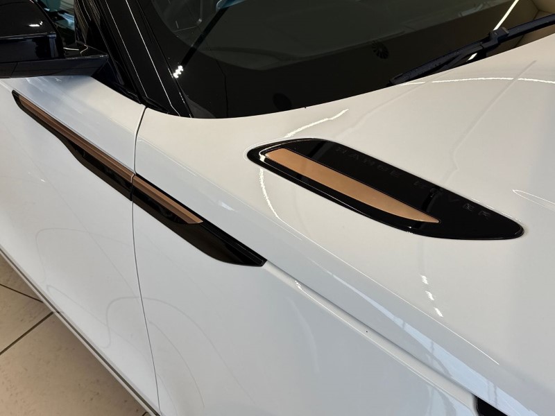 2022 (22) LAND ROVER RANGE ROVER VELAR 2.0 D200 R-Dynamic SE 5dr Auto 5053975