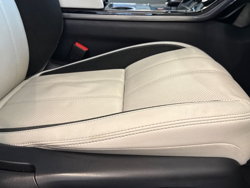 2022 (22) LAND ROVER RANGE ROVER VELAR 2.0 D200 R-Dynamic SE 5dr Auto 5053979