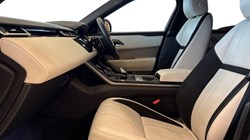 2022 (22) LAND ROVER RANGE ROVER VELAR 2.0 D200 R-Dynamic SE 5dr Auto 5053958
