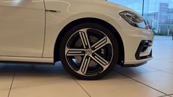 2019 (19) VOLKSWAGEN GOLF 2.0 TSI 300 R 5dr 4MOTION DSG 5084749