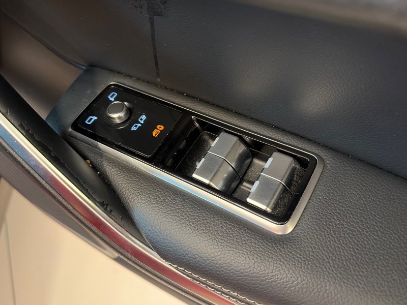 2021 (71) JAGUAR F-PACE 2.0 D200 R-Dynamic S 5dr Auto AWD 5078706