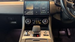 2021 (71) JAGUAR F-PACE 2.0 D200 R-Dynamic S 5dr Auto AWD 5078698