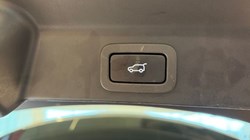 2021 (71) JAGUAR F-PACE 2.0 D200 R-Dynamic S 5dr Auto AWD 5078725