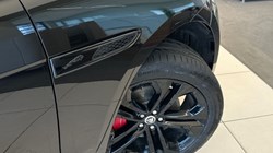 2024 (73) JAGUAR F-PACE 2.0 D200 R-Dynamic HSE Black 5dr Auto AWD 5039744