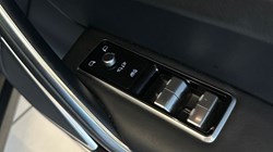 2024 (73) JAGUAR F-PACE 2.0 D200 R-Dynamic HSE Black 5dr Auto AWD 5039717