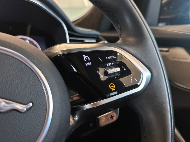 2024 (73) JAGUAR F-PACE 2.0 D200 R-Dynamic HSE Black 5dr Auto AWD 5039721