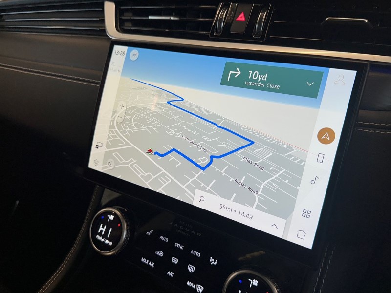 2024 (73) JAGUAR F-PACE 2.0 D200 R-Dynamic HSE Black 5dr Auto AWD 5039705