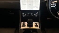 2024 (73) JAGUAR F-PACE 2.0 D200 R-Dynamic HSE Black 5dr Auto AWD 5039708