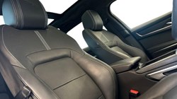 2024 (73) JAGUAR F-PACE 2.0 D200 R-Dynamic HSE Black 5dr Auto AWD 5039720