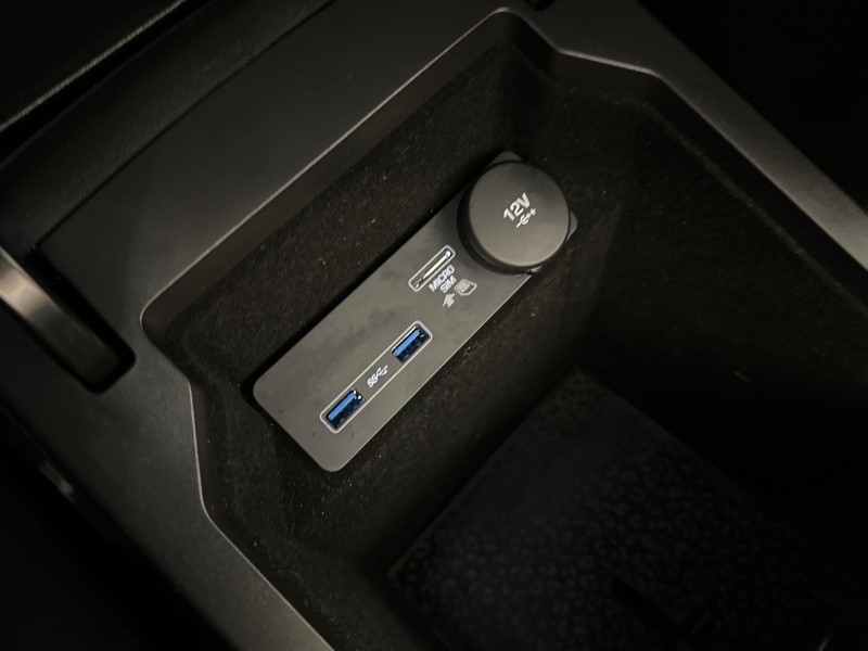 2020 (20) JAGUAR E-PACE 2.0d [180] Chequered Flag Edition 5dr Auto 5062001