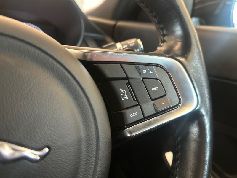 2020 (20) JAGUAR E-PACE 2.0d [180] Chequered Flag Edition 5dr Auto 5061994