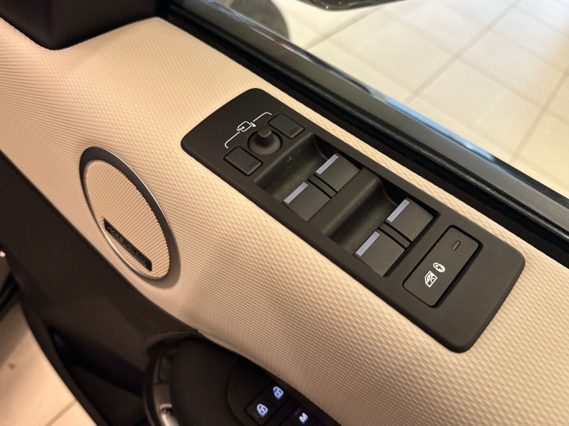 2024 (74) LAND ROVER DISCOVERY 3.0 D350 Dynamic HSE 5dr Auto 5192993