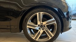 2024 (74) LAND ROVER DISCOVERY 3.0 D350 Dynamic HSE 5dr Auto 5192978