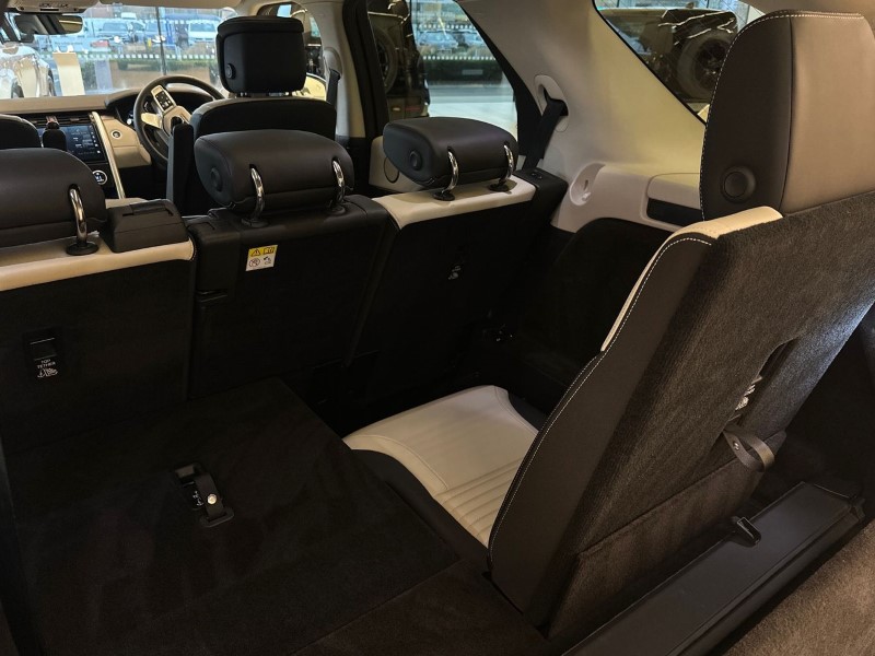 2024 (74) LAND ROVER DISCOVERY 3.0 D350 Dynamic HSE 5dr Auto 5193024