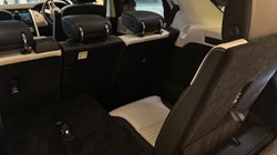 2024 (74) LAND ROVER DISCOVERY 3.0 D350 Dynamic HSE 5dr Auto 5193024