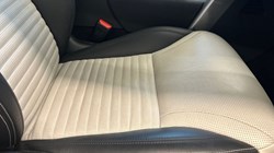 2024 (74) LAND ROVER DISCOVERY 3.0 D350 Dynamic HSE 5dr Auto 5192995