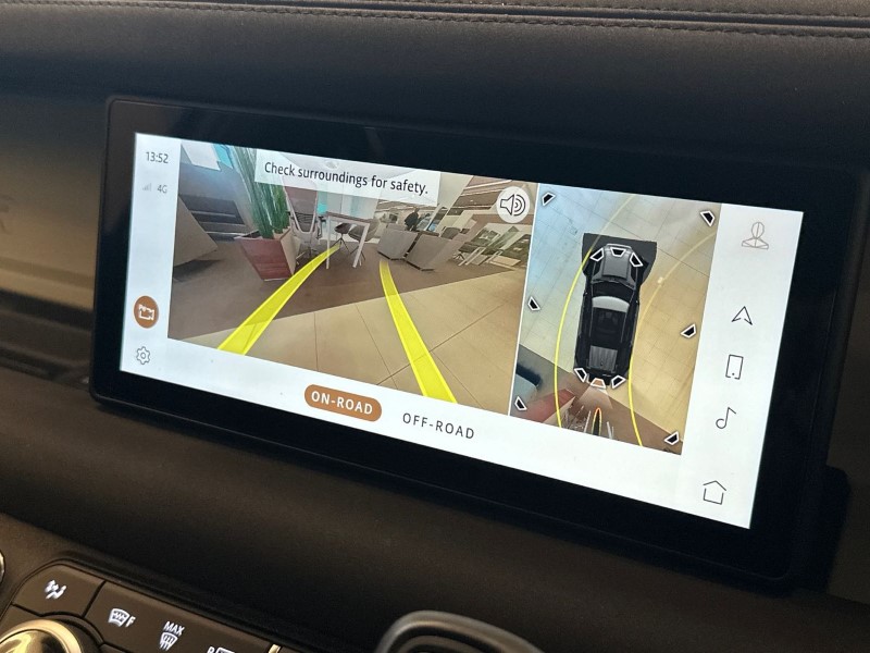 2022 (22) LAND ROVER DEFENDER 2.0 P400e X-Dynamic SE 110 5dr Auto 5057870