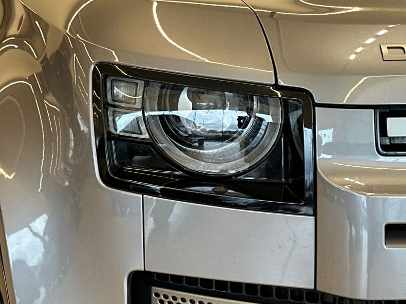 2022 (22) LAND ROVER DEFENDER 2.0 P400e X-Dynamic SE 110 5dr Auto 5057875