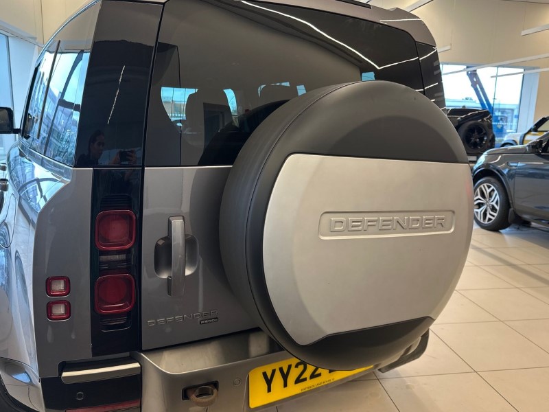 2022 (22) LAND ROVER DEFENDER 2.0 P400e X-Dynamic SE 110 5dr Auto 5057901