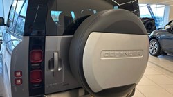 2022 (22) LAND ROVER DEFENDER 2.0 P400e X-Dynamic SE 110 5dr Auto 5057901