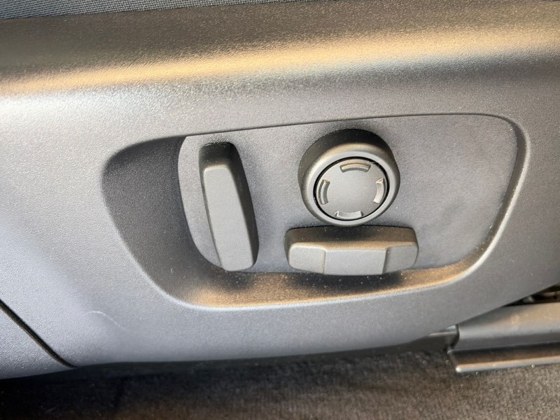 2023 (23) LAND ROVER RANGE ROVER EVOQUE 2.0 D200 Evoque Edition 5dr Auto 5074312