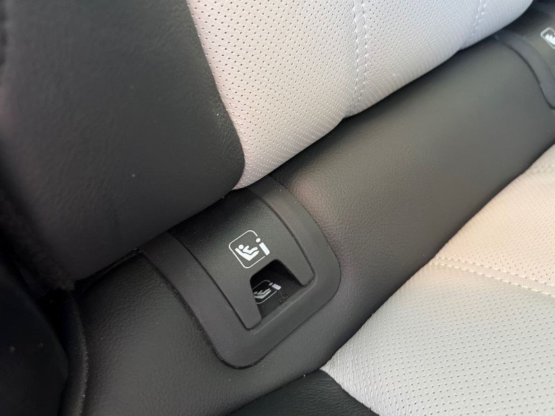 2023 (23) LAND ROVER RANGE ROVER EVOQUE 2.0 D200 Evoque Edition 5dr Auto 5074328