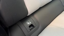 2023 (23) LAND ROVER RANGE ROVER EVOQUE 2.0 D200 Evoque Edition 5dr Auto 5074328