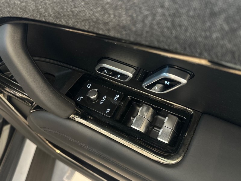 2025 (25) LAND ROVER RANGE ROVER SPORT 4.4 P530 V8 Autobiography 5dr Auto 5080697