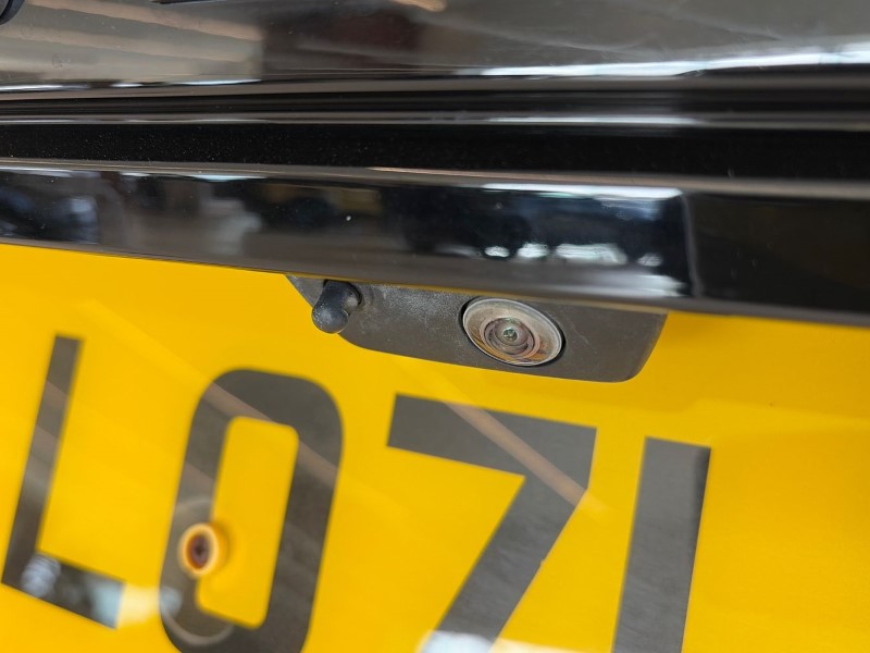 2021 (71) LAND ROVER RANGE ROVER EVOQUE 1.5 P300e R-Dynamic SE 5dr Auto 5077391