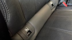 2021 (71) LAND ROVER RANGE ROVER EVOQUE 1.5 P300e R-Dynamic SE 5dr Auto 5077387