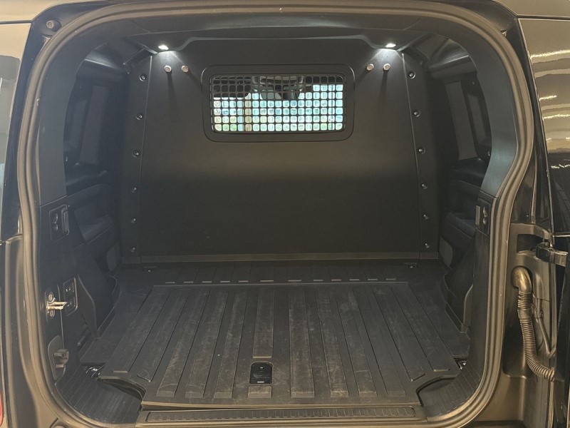 2025 (25) LAND ROVER COMMERCIAL DEFENDER 3.0 D350 Hard Top X-Dynamic HSE Auto 5058487