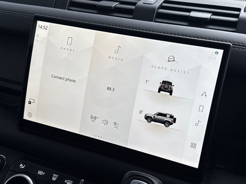 2025 (25) LAND ROVER COMMERCIAL DEFENDER 3.0 D350 Hard Top X-Dynamic HSE Auto 5058506