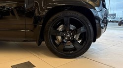 2025 (25) LAND ROVER COMMERCIAL DEFENDER 3.0 D350 Hard Top X-Dynamic HSE Auto 5058485