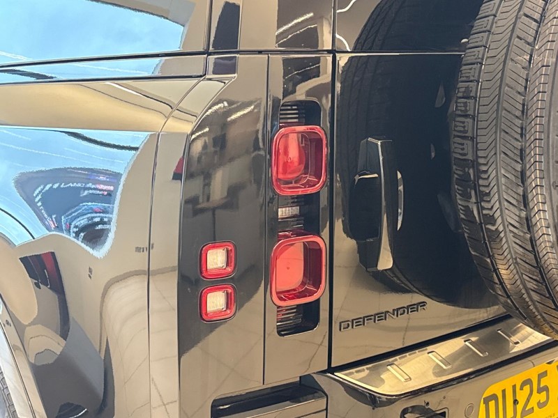 2025 (25) LAND ROVER COMMERCIAL DEFENDER 3.0 D350 Hard Top X-Dynamic HSE Auto 5058496