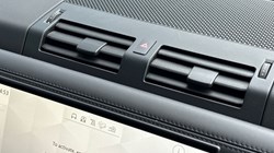 2025 (25) LAND ROVER COMMERCIAL DEFENDER 3.0 D350 Hard Top X-Dynamic HSE Auto 5058510