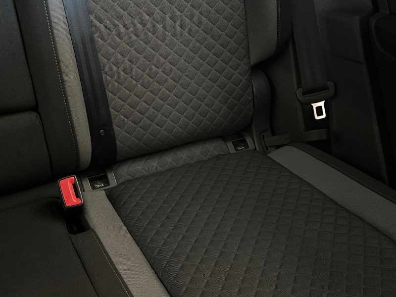 2019 (19) VOLKSWAGEN TIGUAN 1.5 TSi EVO 130 SE Nav 5dr 5059644