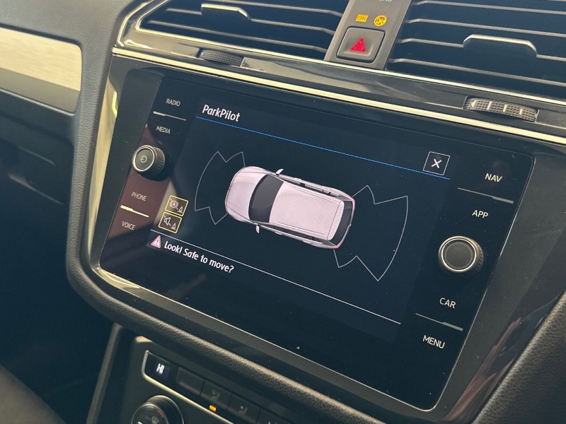 2019 (19) VOLKSWAGEN TIGUAN 1.5 TSi EVO 130 SE Nav 5dr 5059624