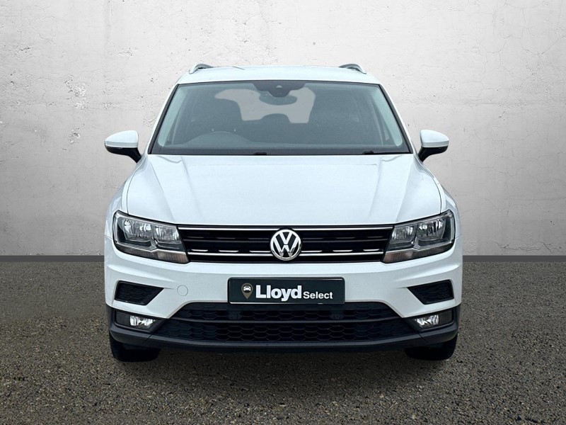 2019 (19) VOLKSWAGEN TIGUAN 1.5 TSi EVO 130 SE Nav 5dr 5059619
