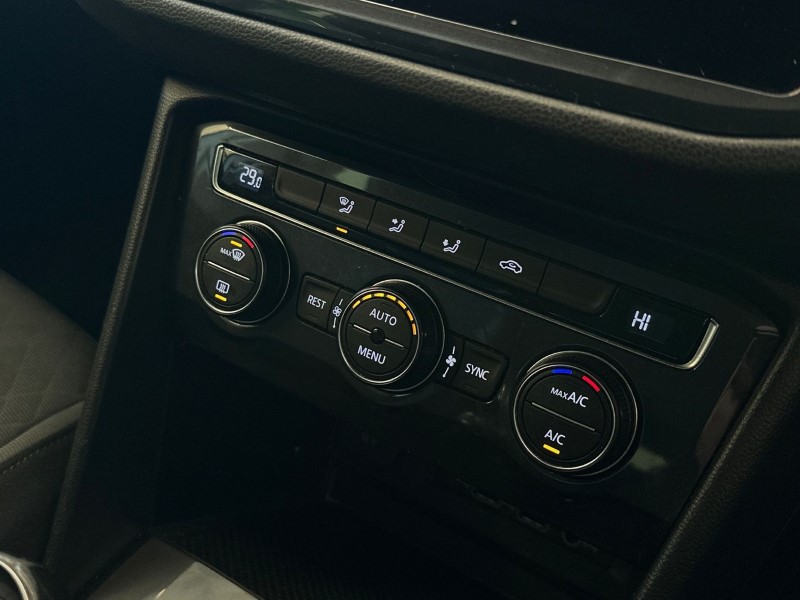 2019 (19) VOLKSWAGEN TIGUAN 1.5 TSi EVO 130 SE Nav 5dr 5059640